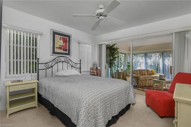 This large Fountain Lakes villa offers a huge Florida room with on Fountain Lakes Community Golf Course in Florida - for sale on GolfHomes.com, golf home, golf lot