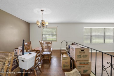 Charming 3-Bedroom Home in Brooksville Country Club - Spacious on Brooksville Country Club At Majestic Oaks in Florida - for sale on GolfHomes.com, golf home, golf lot