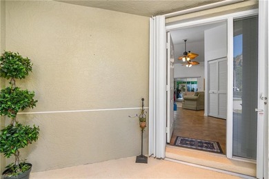 This large Fountain Lakes villa offers a huge Florida room with on Fountain Lakes Community Golf Course in Florida - for sale on GolfHomes.com, golf home, golf lot