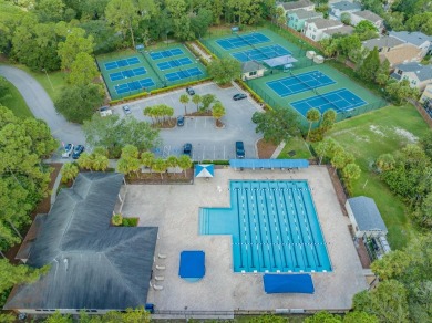 Welcome to Your WESTCHASE Dream Home!  Located in the heart of on Westchase Golf Club in Florida - for sale on GolfHomes.com, golf home, golf lot