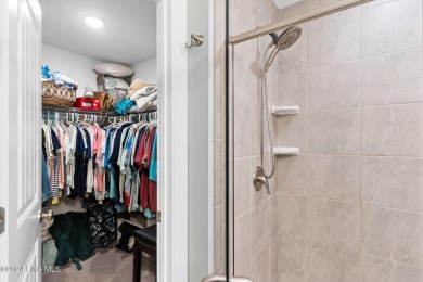 PRICED TO SELL AND SELLER WILL HELP WITH CLOSING COSTS WITH on Ocean Ridge Plantation in North Carolina - for sale on GolfHomes.com, golf home, golf lot
