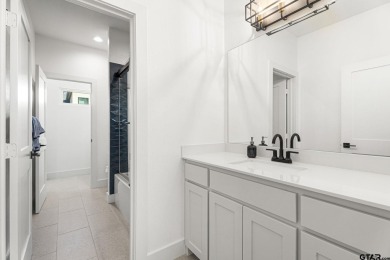 Welcome to an absolutely breathtaking custom-built luxury home on Cascades Golf Club in Texas - for sale on GolfHomes.com, golf home, golf lot