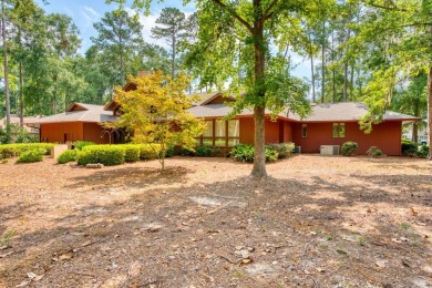Welcome to this stunning home built in 1978, offering a spacious on Valdosta Country Club in Georgia - for sale on GolfHomes.com, golf home, golf lot