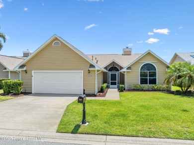 This one went fast, and backup offers are welcome!  Discover the on Suntree Country Club in Florida - for sale on GolfHomes.com, golf home, golf lot
