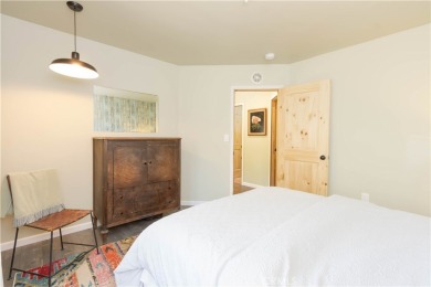 Escape the city and step into your fully furnished mountain on Pine Mountain Club in California - for sale on GolfHomes.com, golf home, golf lot