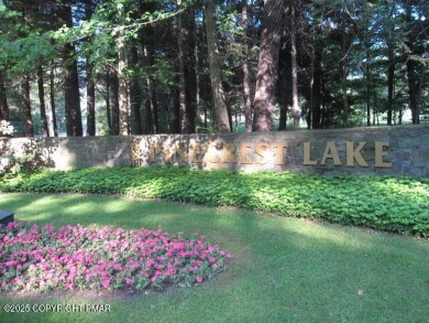 An attractive townhome designed with end unit appeal on Pinecrest Lake Golf and Country Club in Pennsylvania - for sale on GolfHomes.com, golf home, golf lot