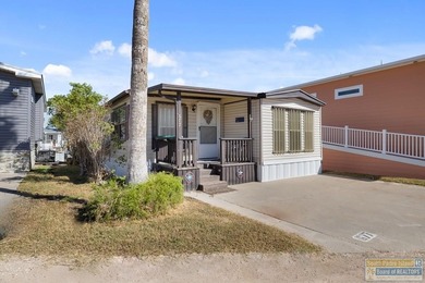 Welcome to 677 E Clam Circle, a beautifully updated coastal on Long Island Golf Course in Texas - for sale on GolfHomes.com, golf home, golf lot