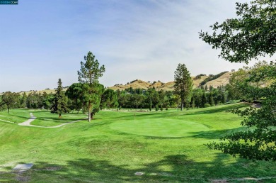 Welcome to this inviting, relaxing and wonderfully updated home on Rossmoor Golf Course in California - for sale on GolfHomes.com, golf home, golf lot