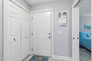 Just what Santa ordered! This fully furnished, 2-bedroom, 2-bath on Brunswick Plantation and Golf Resorts in North Carolina - for sale on GolfHomes.com, golf home, golf lot