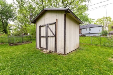 Completely updated home in popular Fairway Hills. Vinyl siding on Royal Meadows Golf Course in Missouri - for sale on GolfHomes.com, golf home, golf lot