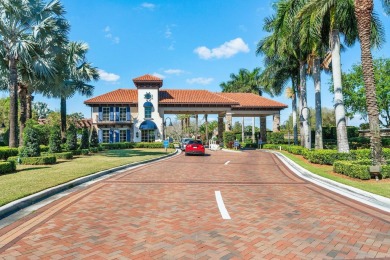 Immaculate rare modern condo with 2 bedrooms and 2 bathrooms on Boca Pointe Country Club in Florida - for sale on GolfHomes.com, golf home, golf lot