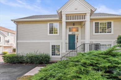 Stop searching-this is the one! You'll fall in love with this on Cary Country Club in Illinois - for sale on GolfHomes.com, golf home, golf lot