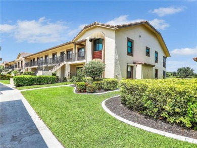 End unit in Clubhouse Village, priced to sell! Beautifully on Cross Creek Country Club in Florida - for sale on GolfHomes.com, golf home, golf lot