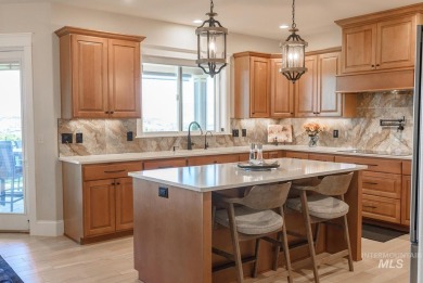 This luxurious home situated on the 6th fairway of the Lewiston on Lewiston Golf and Country Club in Idaho - for sale on GolfHomes.com, golf home, golf lot