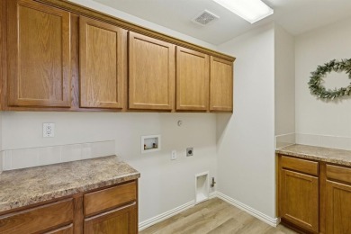 BEAUTIFULLY UPDATED HOME ON THE GOLF COURSE!
This rare find in on Wildhorse Golf Club of Robson Ranch in Texas - for sale on GolfHomes.com, golf home, golf lot