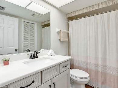 End unit in Clubhouse Village, priced to sell! Beautifully on Cross Creek Country Club in Florida - for sale on GolfHomes.com, golf home, golf lot