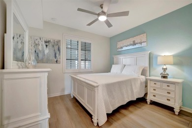 Live in luxury at Lakewood National Golf Club, where residents on Lakewood National Golf Club in Florida - for sale on GolfHomes.com, golf home, golf lot