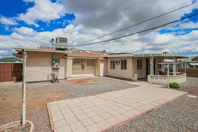 Welcome to this charming 3BD/2BA home in the heart of Sun City! on Sun City North Golf Course in Arizona - for sale on GolfHomes.com, golf home, golf lot