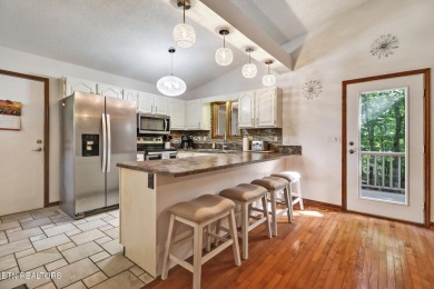 LOCATION IS KEY! Welcome home to this charming one-of-a-kind on Stonehenge Golf Course in Tennessee - for sale on GolfHomes.com, golf home, golf lot