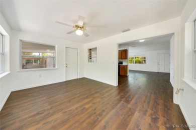 **Charming  Affordable 2-Bedroom Home in the Heart of Citrus on Brentwood Farms Golf Club in Florida - for sale on GolfHomes.com, golf home, golf lot