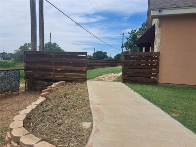 Beautiful 2016 built corner home on 3 lots with a central on Sweetwater Country Club in Texas - for sale on GolfHomes.com, golf home, golf lot