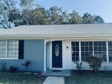 Welcome to this charming waterfront-view 2-bedroom, 2-bath on Beacon Woods Golf Club in Florida - for sale on GolfHomes.com, golf home, golf lot