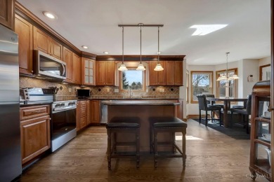 This one-owner, impeccably maintained 4-bed, 3.5-bath home has on Twin Run Municipal Golf Course in Ohio - for sale on GolfHomes.com, golf home, golf lot