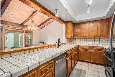 ***LIVE BEAUTIFULLY*** Welcome to this charming 3-bedroom on Oak Tree Country Club in California - for sale on GolfHomes.com, golf home, golf lot