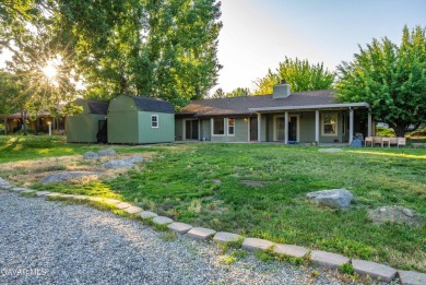 ***LIVE BEAUTIFULLY*** Welcome to this charming 3-bedroom on Oak Tree Country Club in California - for sale on GolfHomes.com, golf home, golf lot