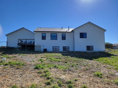 Come home to this gorgeous, well kept, newer home in the coveted on Old Baldy Golf Course in Montana - for sale on GolfHomes.com, golf home, golf lot