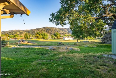 ***LIVE BEAUTIFULLY*** Welcome to this charming 3-bedroom on Oak Tree Country Club in California - for sale on GolfHomes.com, golf home, golf lot