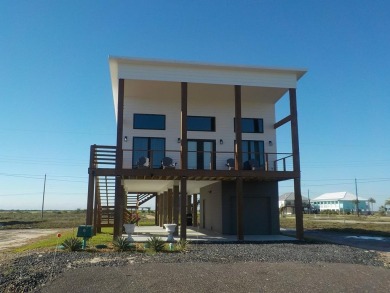 A beautiful and modern custom built stilt home. This home comes on Lamar Golf Course in Texas - for sale on GolfHomes.com, golf home, golf lot