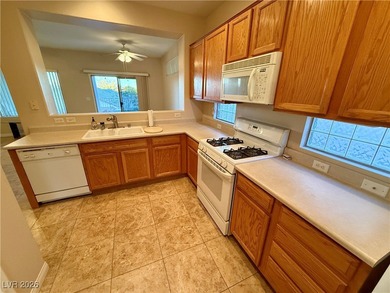 Located on scenic Mountain Links Dr, this PALM DESERT model on Desert Willow Golf Course in Nevada - for sale on GolfHomes.com, golf home, golf lot