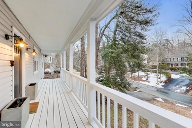 Bright and open one-level living in the fabulous gated community on Aquia Harbour Golf and Country Club in Virginia - for sale on GolfHomes.com, golf home, golf lot