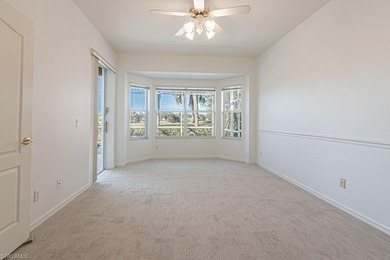 Beautiful villa with a pool and spa, ideally situated on the on Arrowhead Golf Club At Heritage Greens in Florida - for sale on GolfHomes.com, golf home, golf lot