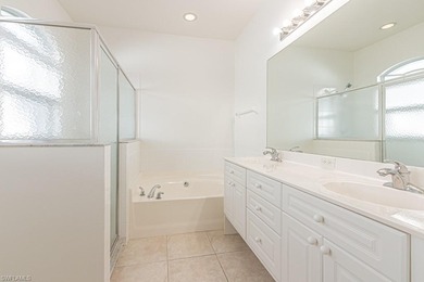 Beautiful villa with a pool and spa, ideally situated on the on Arrowhead Golf Club At Heritage Greens in Florida - for sale on GolfHomes.com, golf home, golf lot