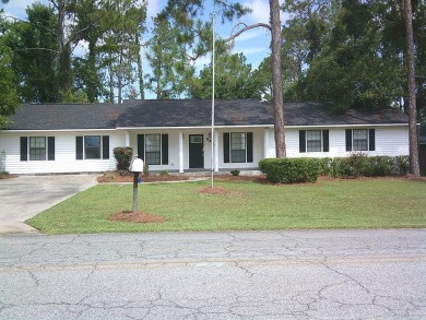 Welcome to Lake Park GA - home to this GREAT 3 bedroom 2 bath on Francis Lake Golf Club in Georgia - for sale on GolfHomes.com, golf home, golf lot