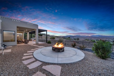 Perched in Southgate Hills, this warm contemporary home captures on Southgate Golf Course in Utah - for sale on GolfHomes.com, golf home, golf lot