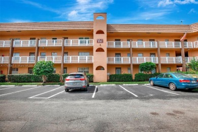 Discover convenience and comfort in this condo unit located in on Sunrise Lakes Phase III in Florida - for sale on GolfHomes.com, golf home, golf lot