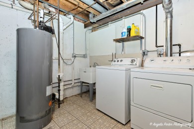 Welcome to your new GREAT home of modern comfort and timeless on Heather Ridge Golf Club in Illinois - for sale on GolfHomes.com, golf home, golf lot