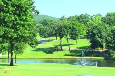 This tasteful 2-bedroom, 2-bath condo is located within the on Pointe Royale Village Country Club in Missouri - for sale on GolfHomes.com, golf home, golf lot