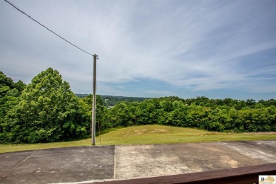 Here is a rare opportunity to own a 3-bedroom, 2 1/2-bathroom on Dale Hollow Lake Golf Course in Kentucky - for sale on GolfHomes.com, golf home, golf lot