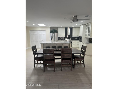 Gorgeous remodel! This home has an open floorplan with split on Cottonwood Country Club in Arizona - for sale on GolfHomes.com, golf home, golf lot