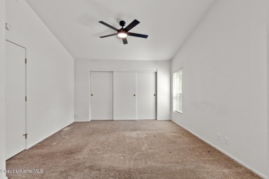 Beautifully maintained 3-bedroom, 2-bathroom home in downtown on Pinehurst Golf Course in Idaho - for sale on GolfHomes.com, golf home, golf lot