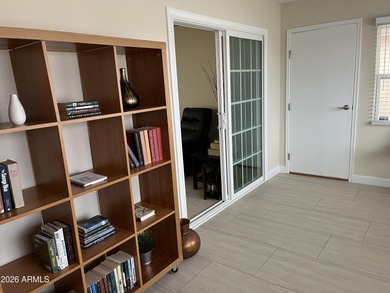 Gorgeous remodel! This home has an open floorplan with split on Cottonwood Country Club in Arizona - for sale on GolfHomes.com, golf home, golf lot