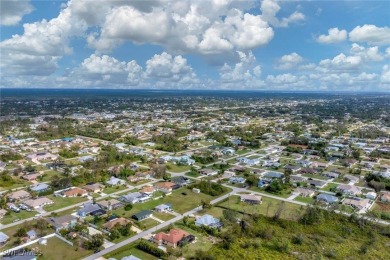 NO HOA  4/2/2    THE PROPERTY CAN GIVE $36,000 OF ANNUAL INCOME on Majestic Golf Club in Florida - for sale on GolfHomes.com, golf home, golf lot