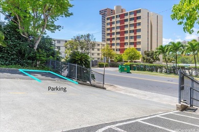 Discover the comfort living in this spacious 3-bedroom condo on Honolulu Country Club in Hawaii - for sale on GolfHomes.com, golf home, golf lot