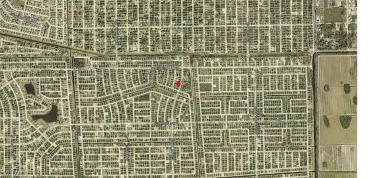 Excellent opportunity in an area with new construction homes on Mirror Lakes Golf Club in Florida - for sale on GolfHomes.com, golf home, golf lot