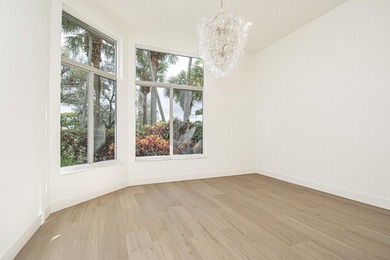 FULL GOLF MEMBERSHIP | COMPLETELY REMODELED | MOVE-IN READY on Addison Reserve in Florida - for sale on GolfHomes.com, golf home, golf lot