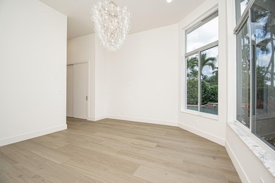 FULL GOLF MEMBERSHIP | COMPLETELY REMODELED | MOVE-IN READY on Addison Reserve in Florida - for sale on GolfHomes.com, golf home, golf lot